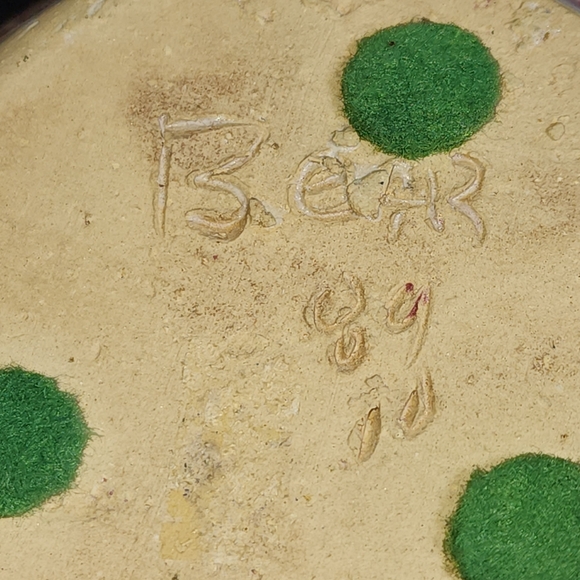 Vintage Pink Spongewear Hand Thrown Heart Shaped Potter Bowl W/ Applied Handles - Picture 7 of 8